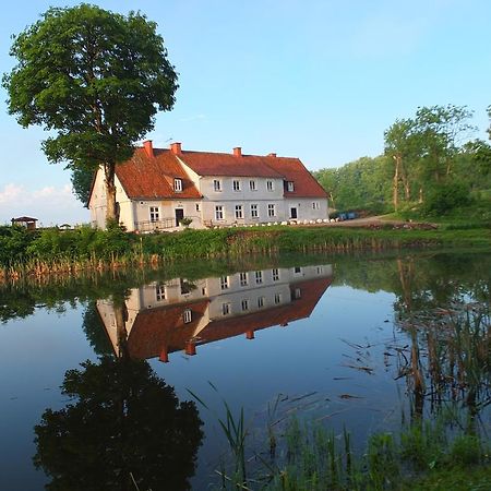 Dwor Klewiny Villa Екстериор снимка