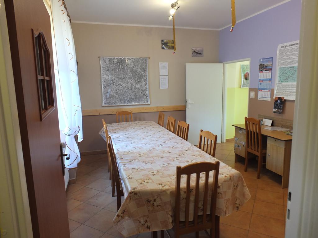 Dwor Klewiny Villa Екстериор снимка
