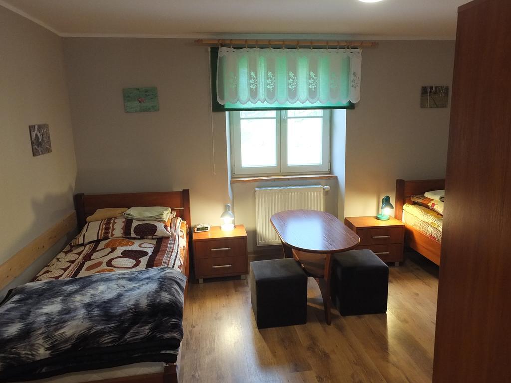 Dwor Klewiny Villa Екстериор снимка