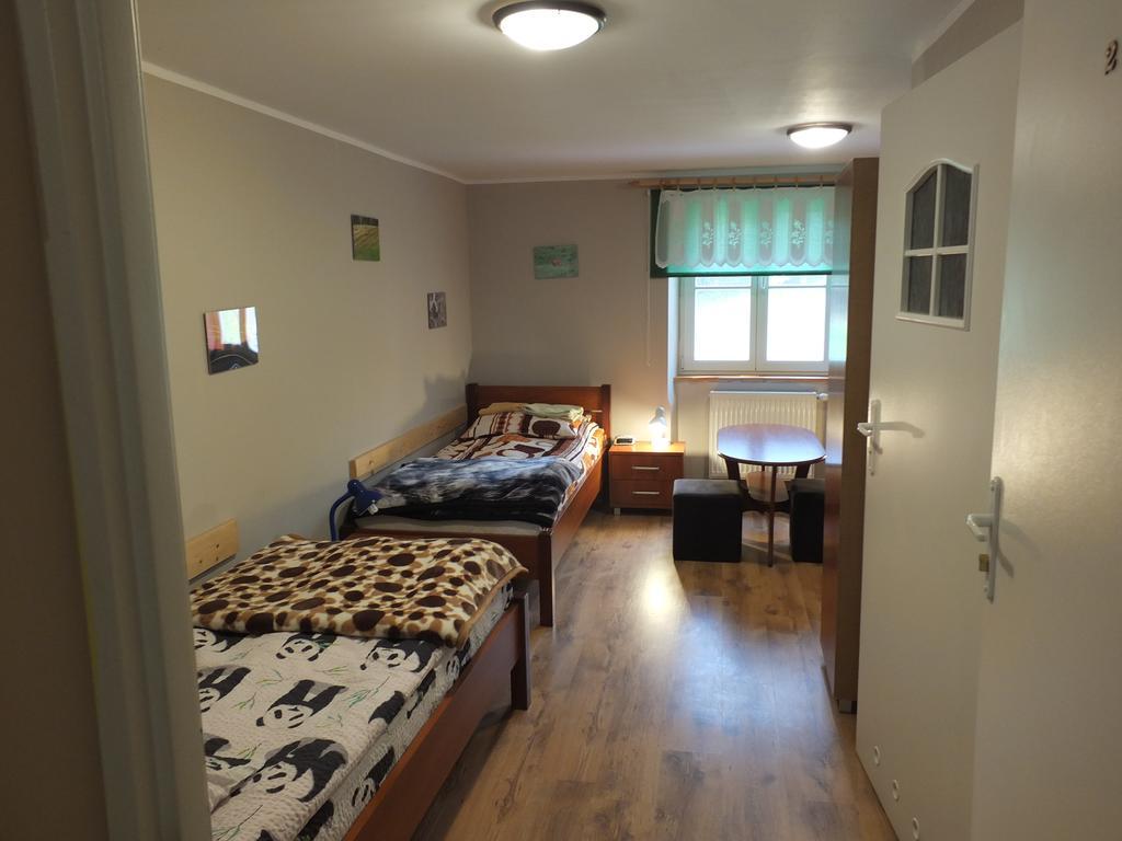 Dwor Klewiny Villa Екстериор снимка