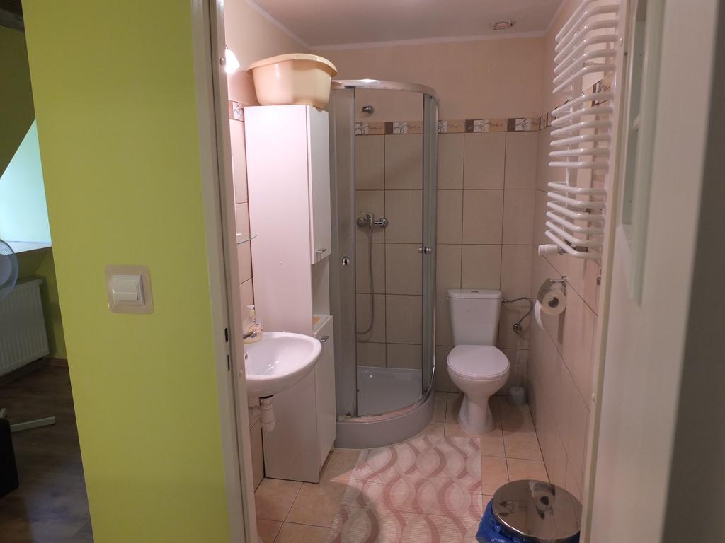 Dwor Klewiny Villa Екстериор снимка